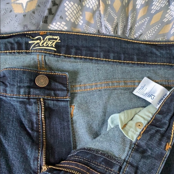 Jeans - Picture 1 of 5